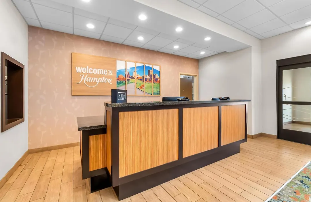 Hampton Inn Marion-1
